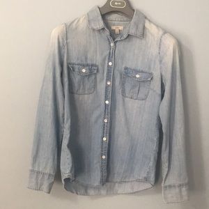JCrew  Denim Button Down Shirt in Light Wash